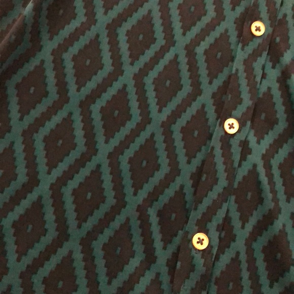 Jones New York button down blouse 3/4 sleeve - Picture 2 of 4